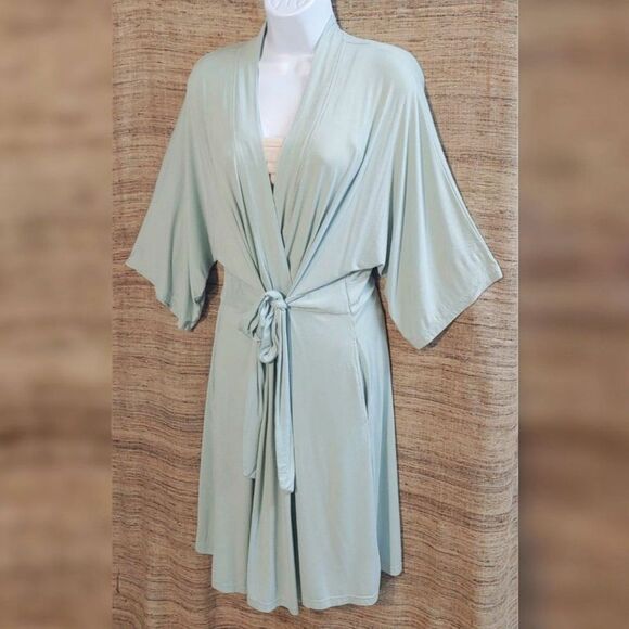 Yala Robe Nina Bamboo Lightweight Below Knee Length Large / XL - Picture 2 of 10